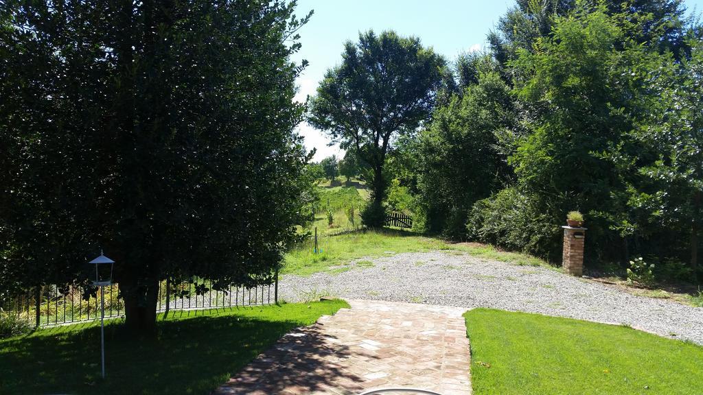 Cascina Rollone Villa Rocchetta Tanaro Buitenkant foto